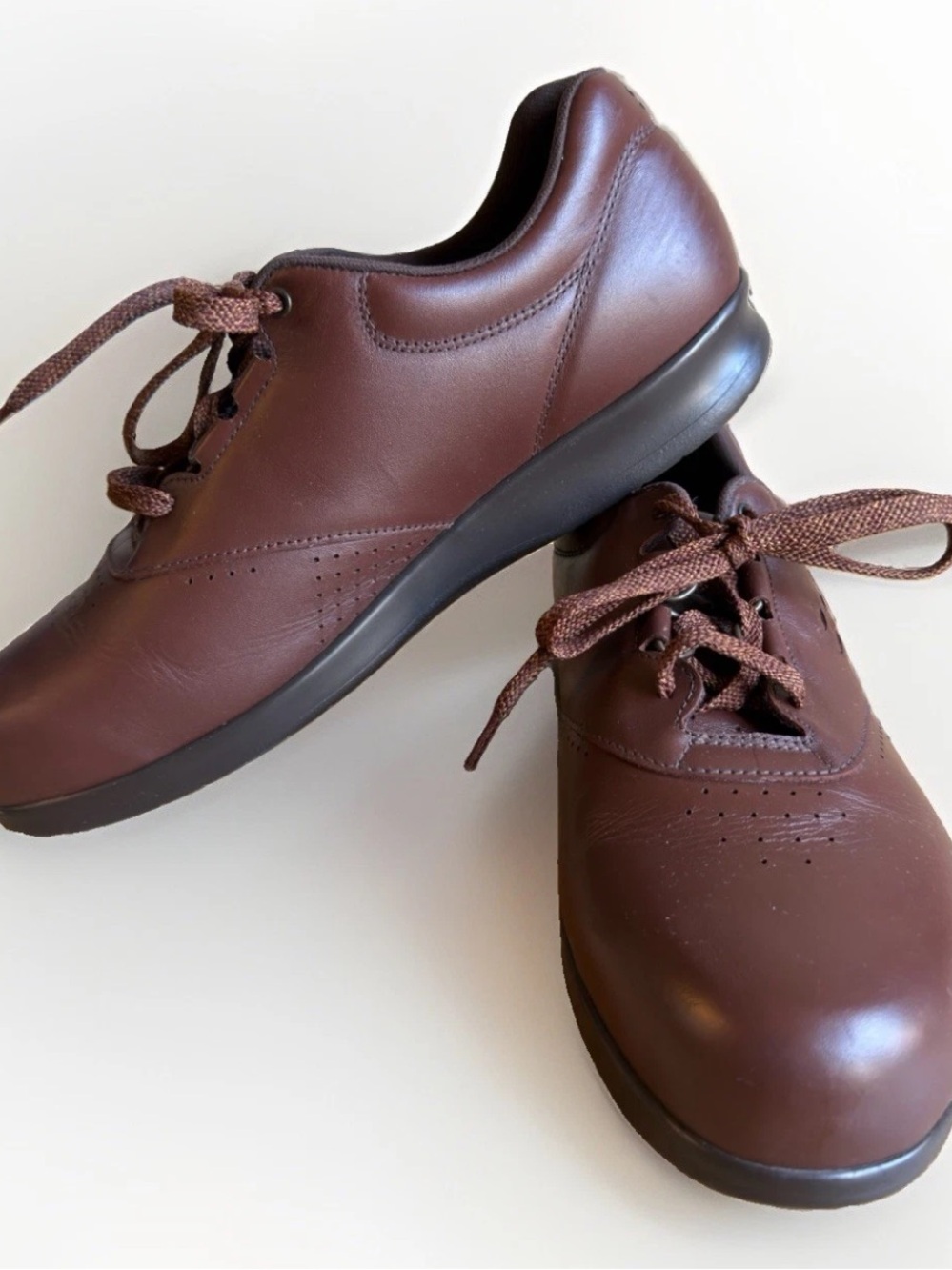 SAS Free Time Women's Walking Shoes Size 10.5 W Brown Athletic Style Comfort